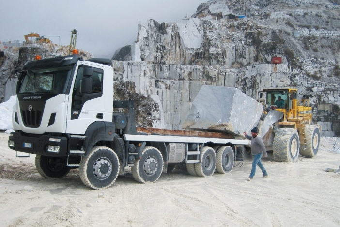 camion allestimento trasporto marmo IMG_0755(1)